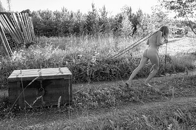 Võidab see kellel on surres kõige rohkem asju